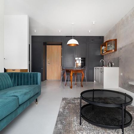 Wola Artistic Designer Apartment Warsaw Ngoại thất bức ảnh