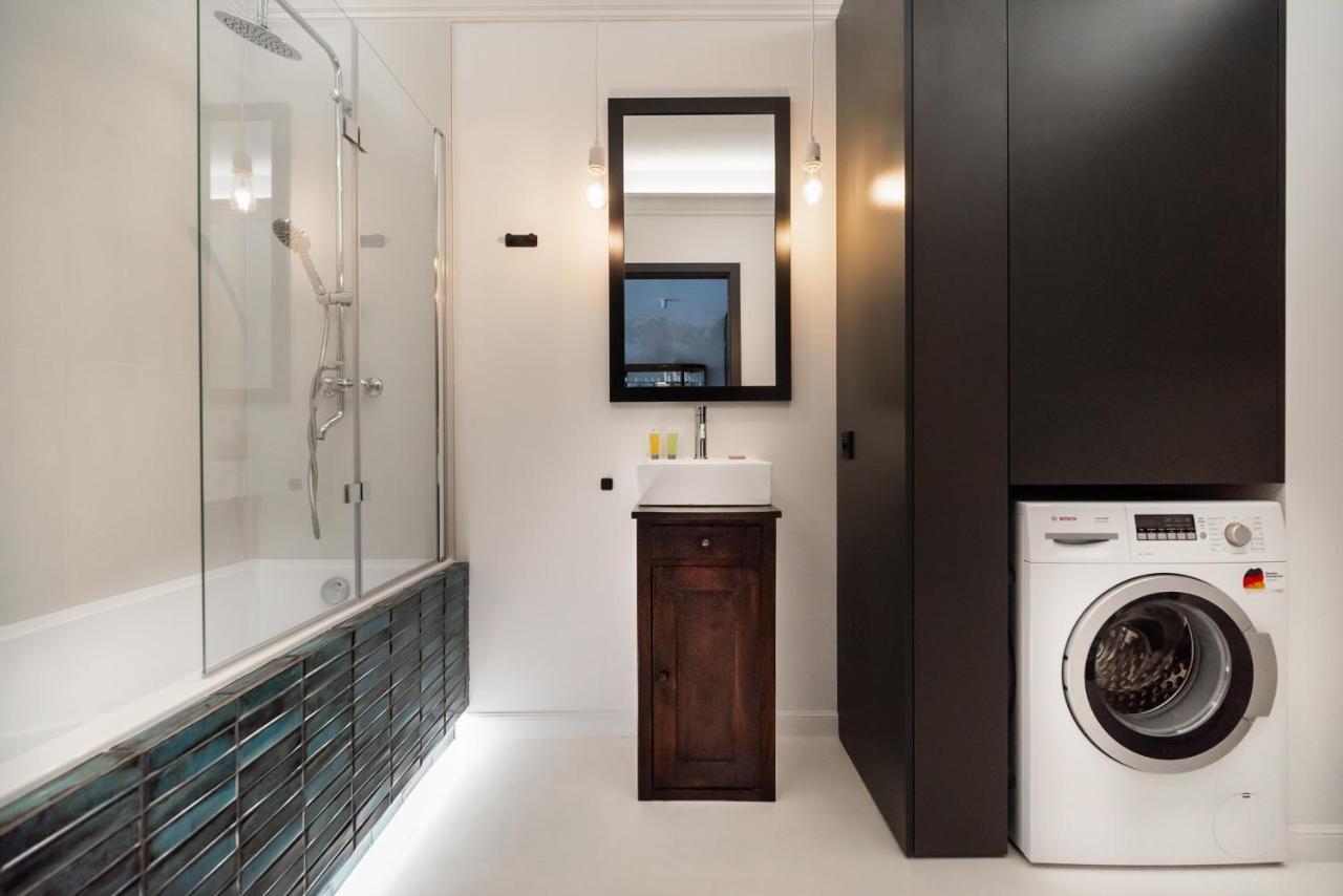 Wola Artistic Designer Apartment Warsaw Ngoại thất bức ảnh