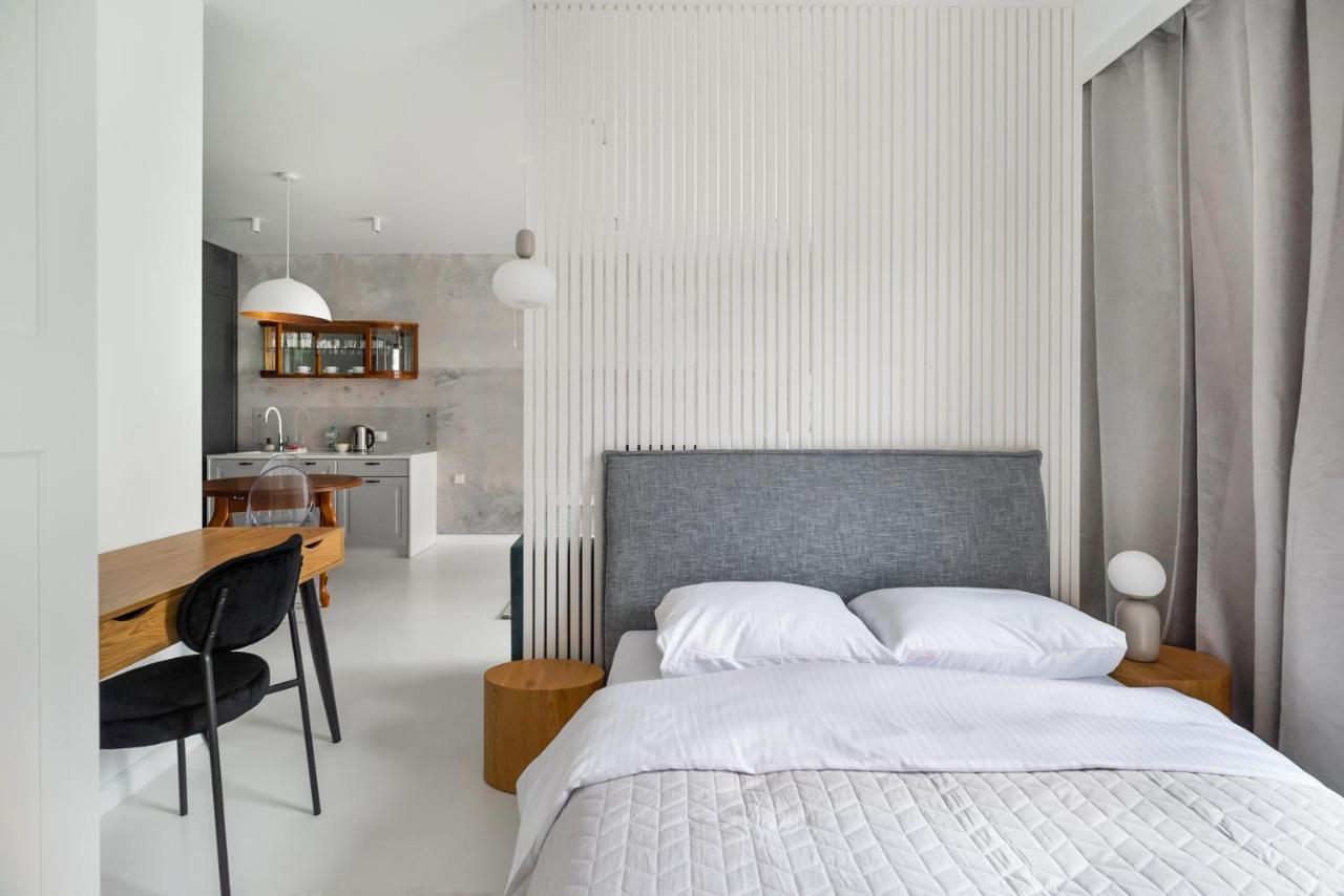 Wola Artistic Designer Apartment Warsaw Ngoại thất bức ảnh